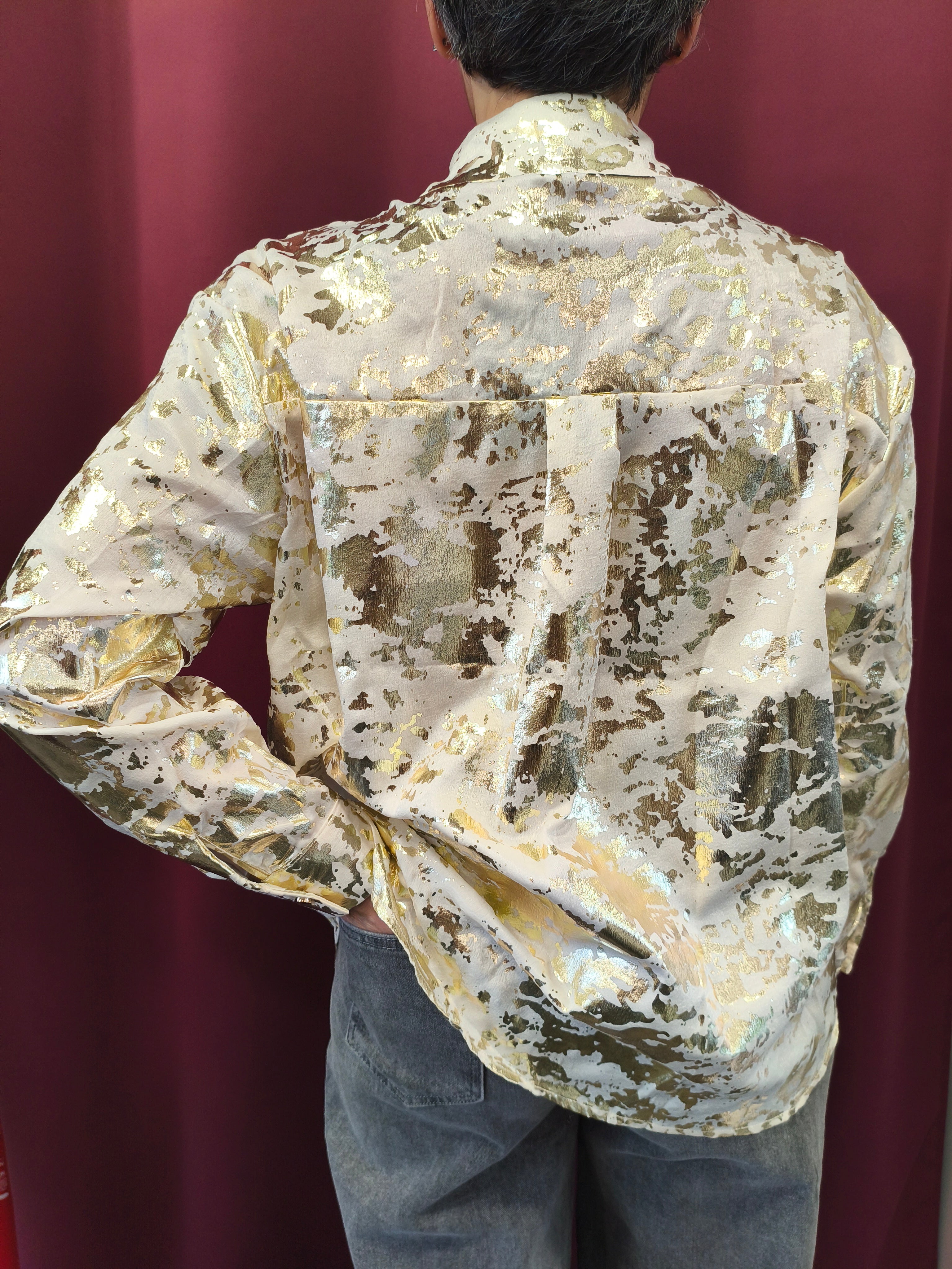 Chemise Blanche et Dorée