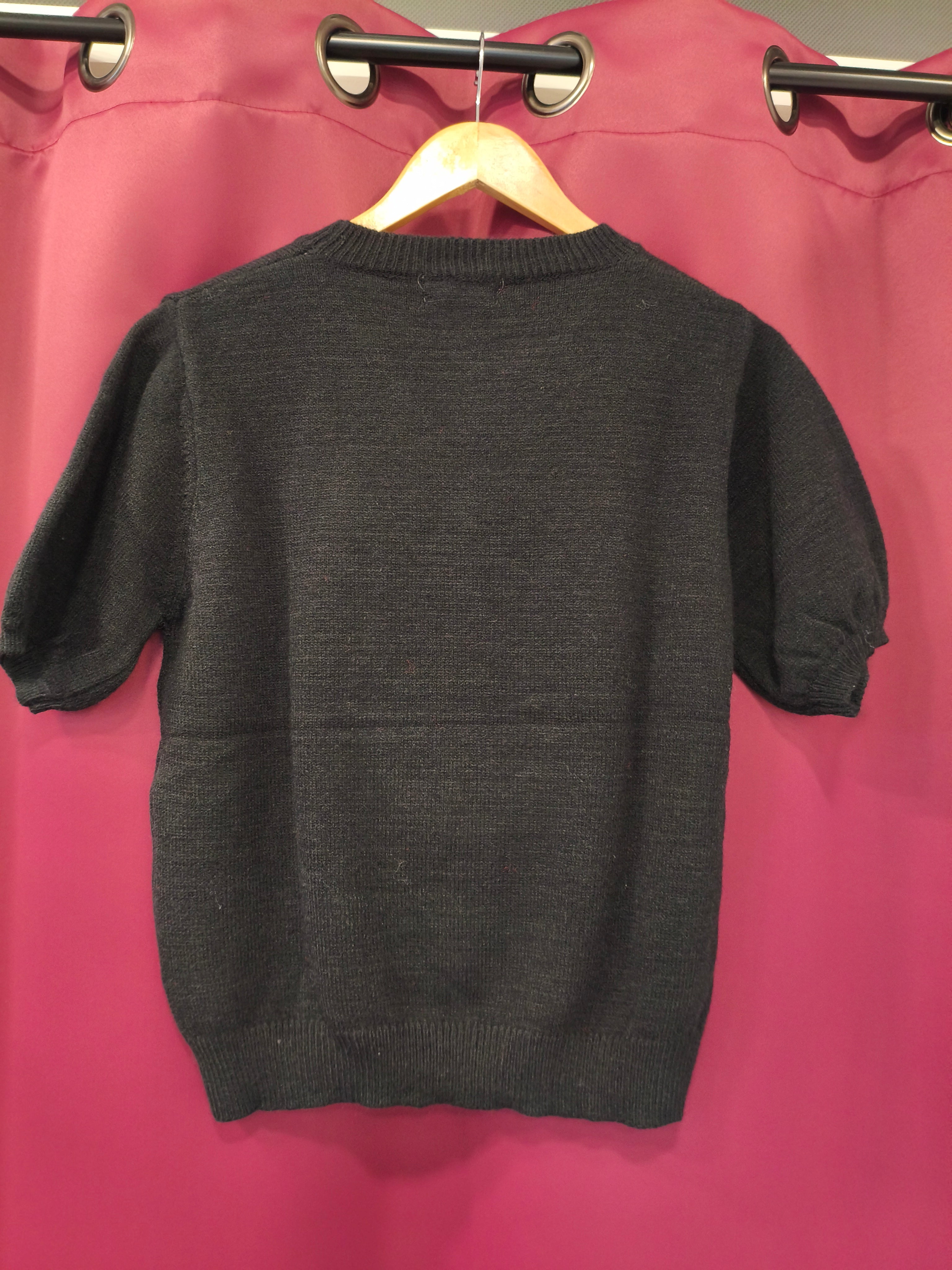 Pull manches courtes en maille Noir