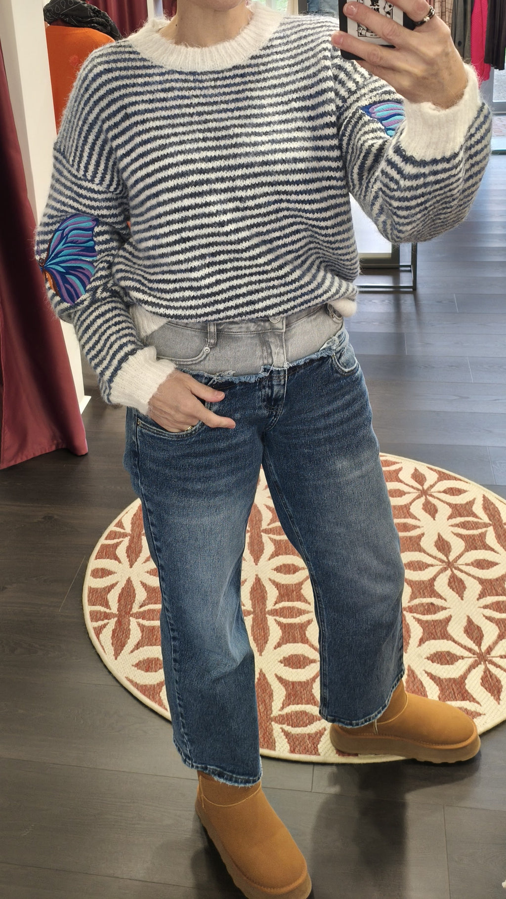 Pull rayée avec Papillon coude